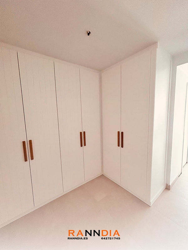 Armario a medida 19 en Marbella