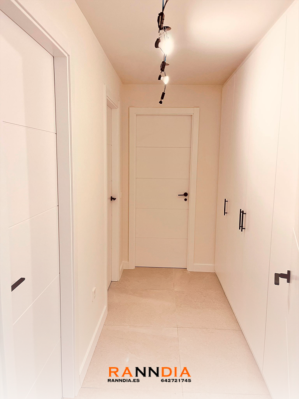 Puerta de interior modelo 3 en Marbella